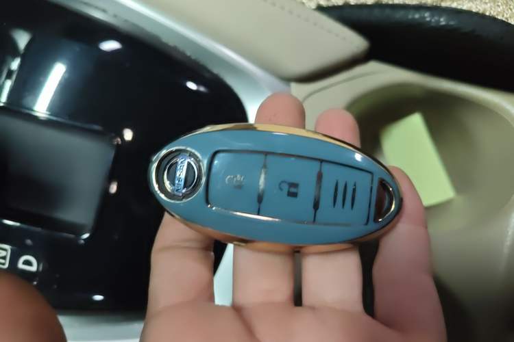 Used Nissan X-Trail 2015 2.0L CVT Comfort MAX Edition 2WD