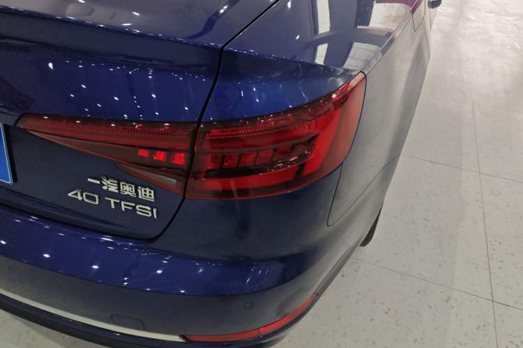 Used Audi A4L 2019 40 TFSI Ambition China VI
