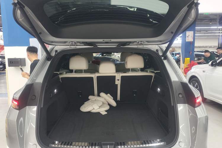 Used Li Auto L7 2023 Pro Model