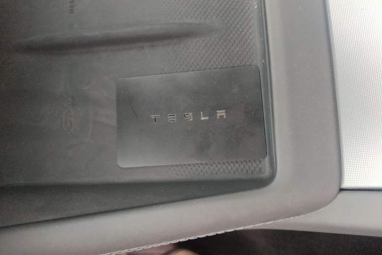 Used Tesla Model 3 2023 Long-Range All-Wheel-Drive Version
