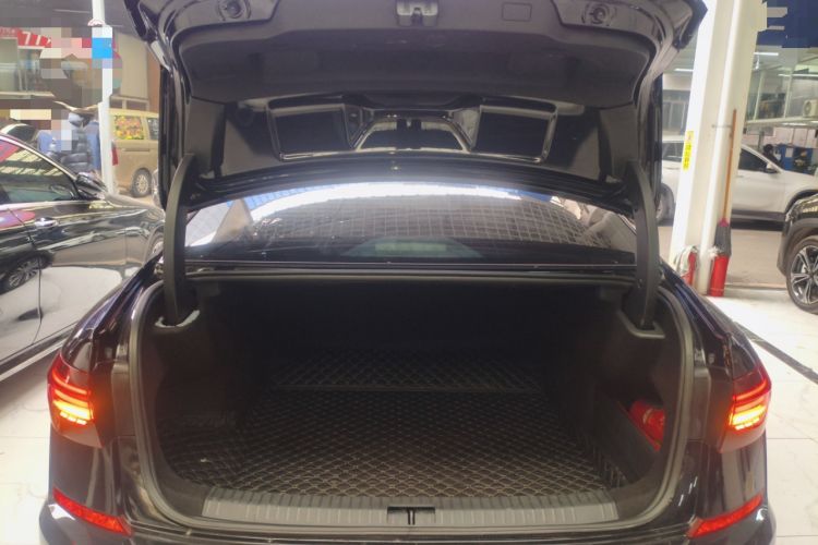 Used Volkswagen Passat 2019 330TSI Luxury Edition China V Standard