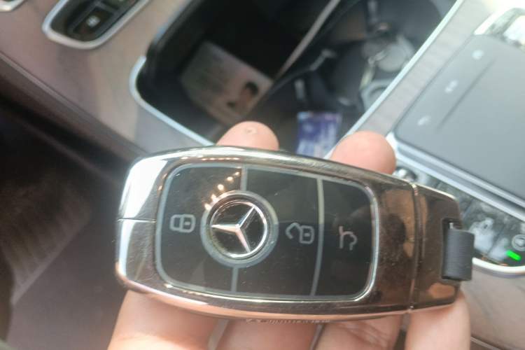 Used Mercedes-Benz E-Class 2022 Revised Version E 300 L Luxury Edition
