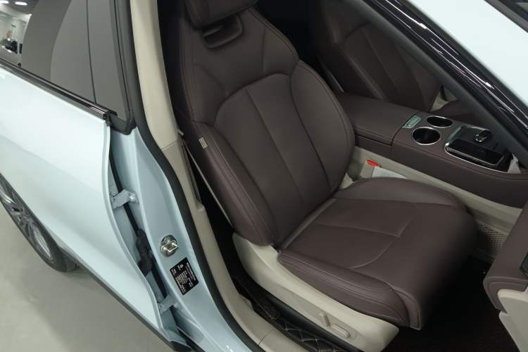 Used Leapmotor C11 2023 Range-Extended 300 Comfort Edition
