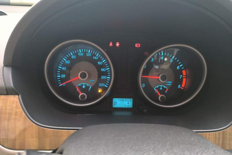 Used Buick Excelle 2015 1.5L Automatic Classic Model Instrument Cluster