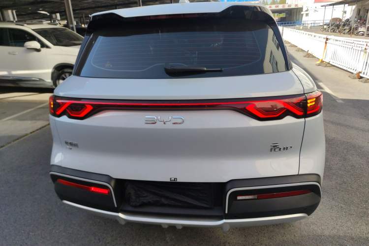 Used BYD Yuan UP 2024 401KM Leading Edition