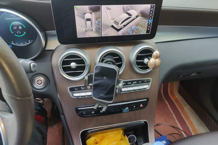 Used Mercedes-Benz GLC 2020 Facelift GLC 260 L 4MATIC Luxury Edition
