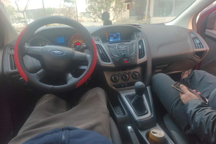 Used Ford Focus 2012 Hatchback 1.6L Manual Comfort Model