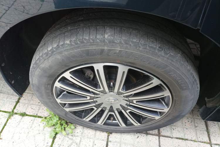 Used GAC Trumpchi M8 2023 Lingxiu Series 390T Prestige Edition Exterior 5