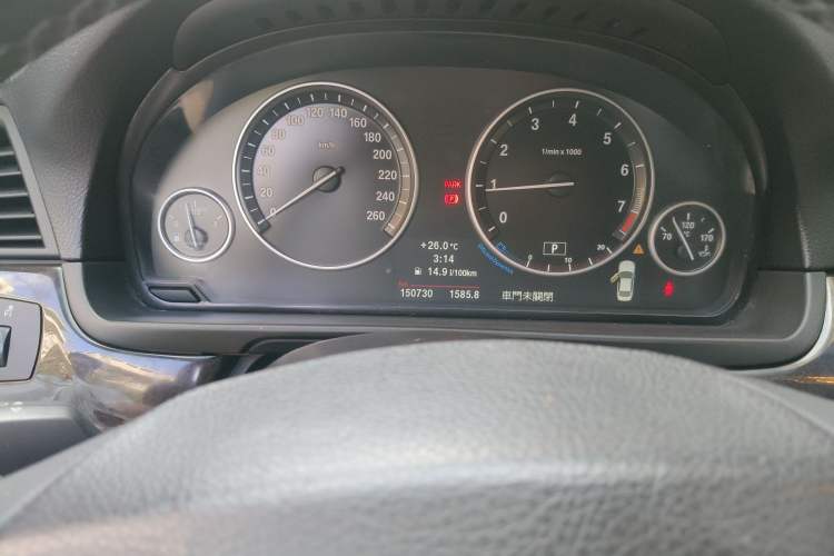 Used BMW 5 Series 2013 525Li Luxury Model