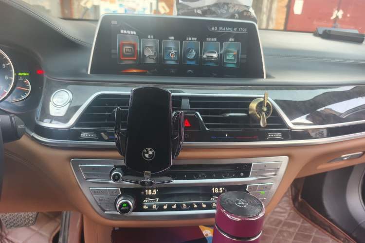 Used BMW 7 Series 2016 730Li Luxury Model Audio And AC Panel