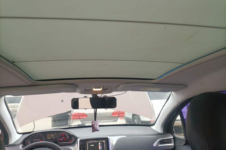 Used Peugeot 2008 2014 1.6L Automatic Fashion Edition
