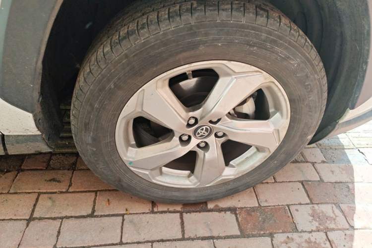 Used Toyota RAV4 2022 2.0L CVT Two-Wheel Drive Fashion Edition
