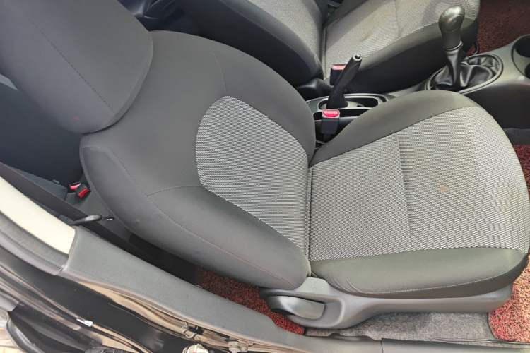 Used Nissan Sunny 2016 1.5XE Manual Leading Edition
