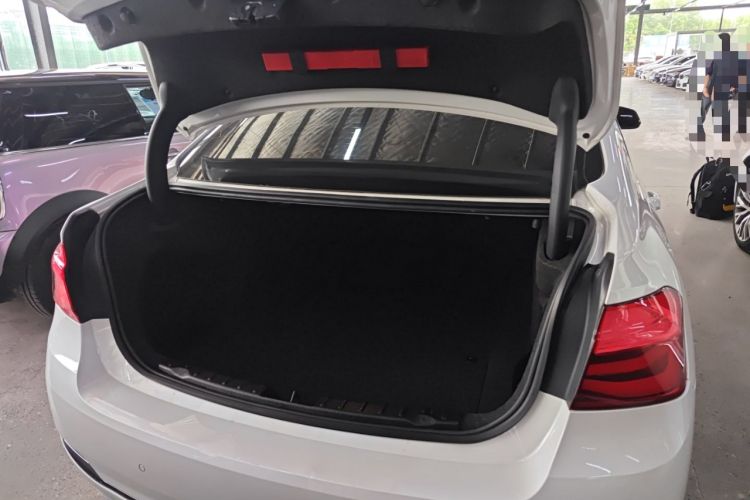 Used BMW 3 Series 2017 320Li xDrive Fashion Model Trunk
