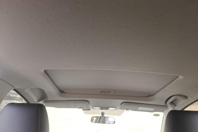 Used Honda Crider 2022 180Turbo CVT Luxury Edition Headliner