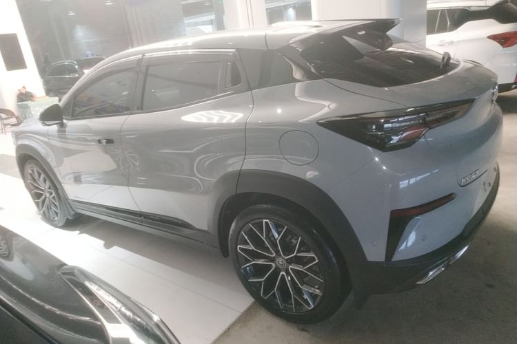 Used CHANGAN UNI-T 2022 1.5T Flagship Edition Exterior 3