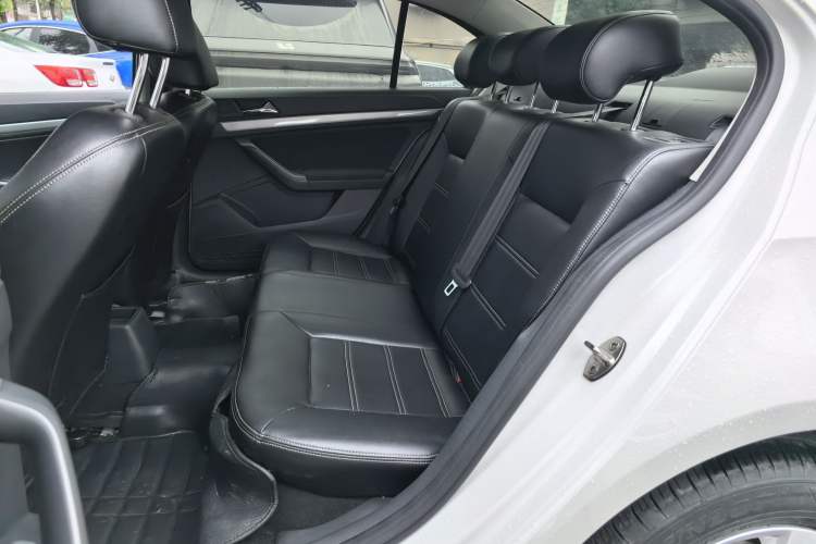 Used Volkswagen Lavida 2019 Lavida Start 1.5L Automatic Trendy Version China VI Standard
