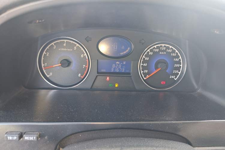 Used Geely Auto Classic Emgrand 2013 Sedan 1.5L Manual Elite Model Instrument Cluster