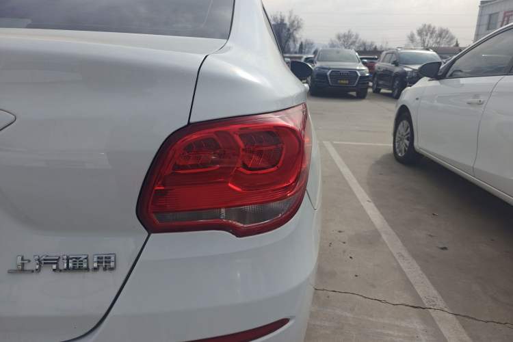 Used Chevrolet Cavalier 2019 320 Automatic Enjoyment with Sunroof
