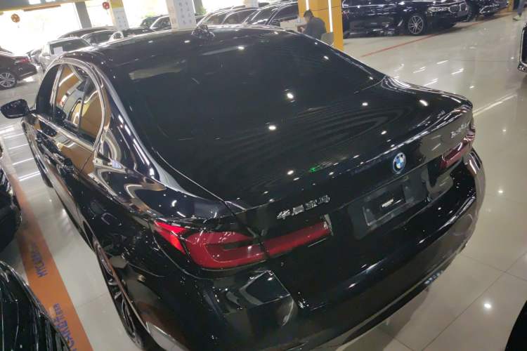 Used BMW 5 Series New Energy 2022 Second Facelift 535Le M Sport Package Exterior 2