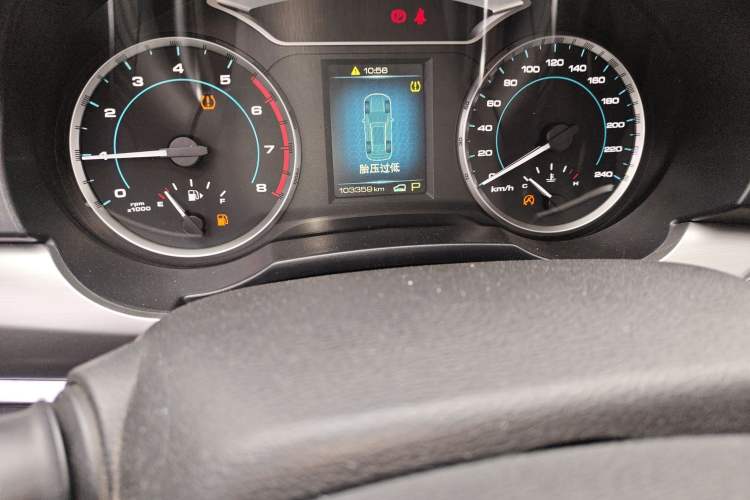 Used Haval H7 2017 Red-Label H7 2.0T Automatic Prestige Model
