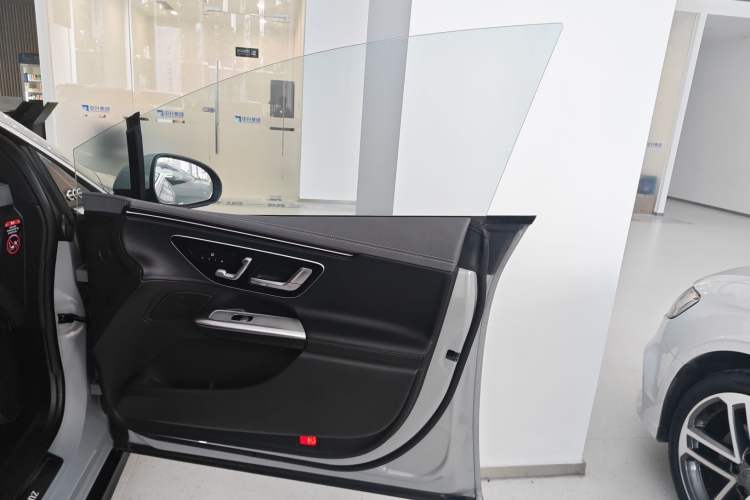 Used Mercedes-Benz EQE 2022 350 Luxury Edition