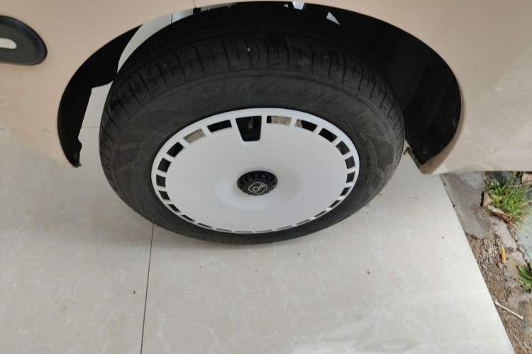 Used Chery QQ Ice Cream 2024 Edition Youth Version 205km Sundae