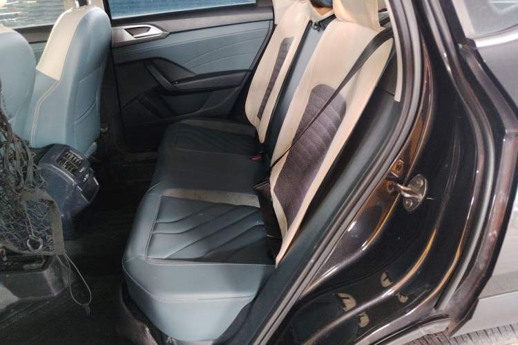 Used Volkswagen Tharu 2023 300TSI Two-Wheel-Drive Full Moon Edition Left Rear Seat