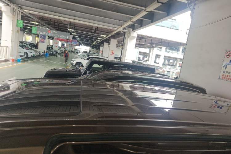 Used Buick GL8 2022 Land Business Class 652T Luxury Model
