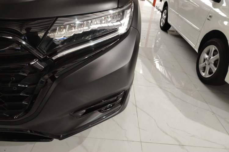 Used Honda UR-V 2020 370TURBO Two-Wheel Drive Luxury Edition
