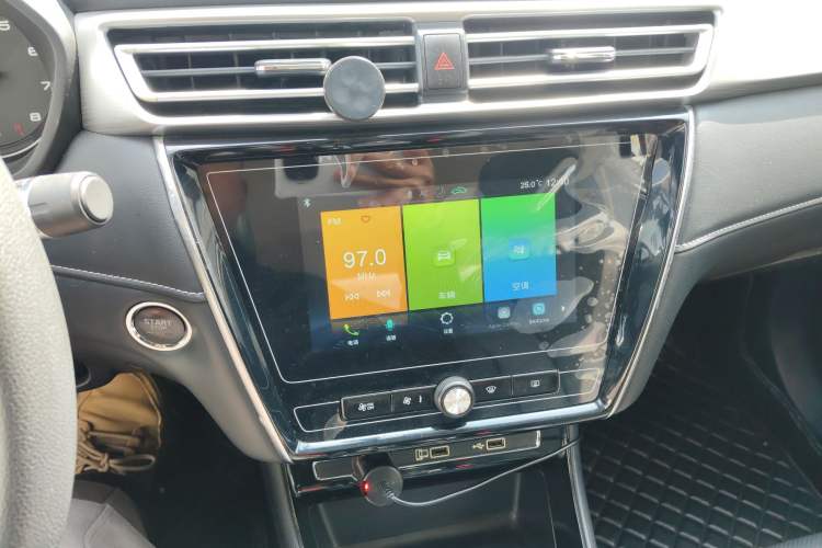 Used Roewe i5 2020 1.5L Manual 4G Connect Leehao Flagship Edition