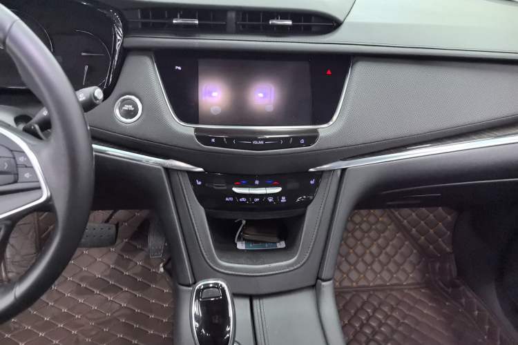 Used Cadillac XT5 2016 28T Four-Wheel Drive Luxury Model