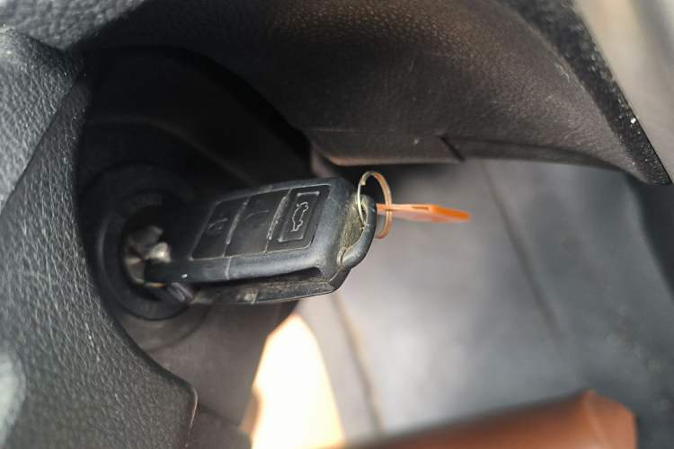 Used FORTHING F600 2016 F600L 1.5T Luxury Model
