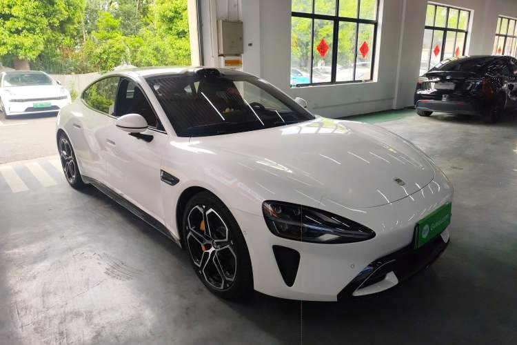 Used Xiaomi Auto SU7 2024 Four-Wheel Drive Ultra-Long Range Advanced Intelligent Driving Max Edition
