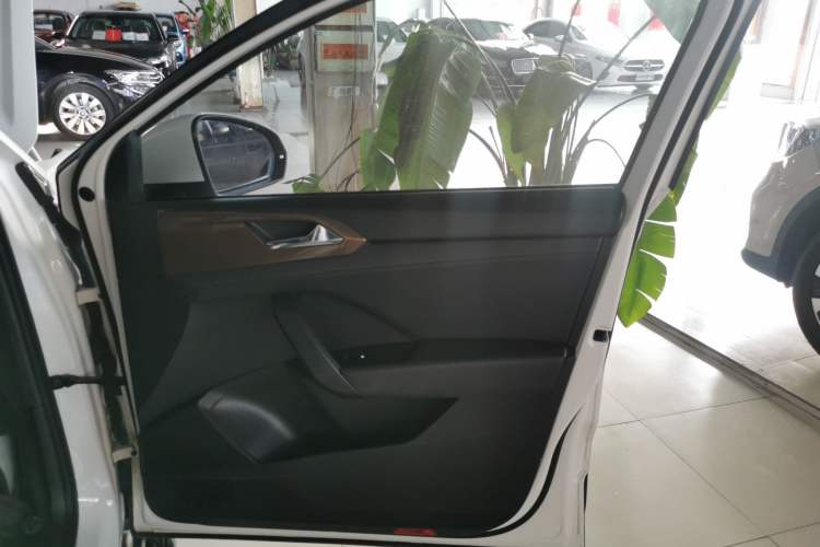 Used Volkswagen Tharu 2020 280TSI Two-Wheel Drive Comfort Edition China VI Standard