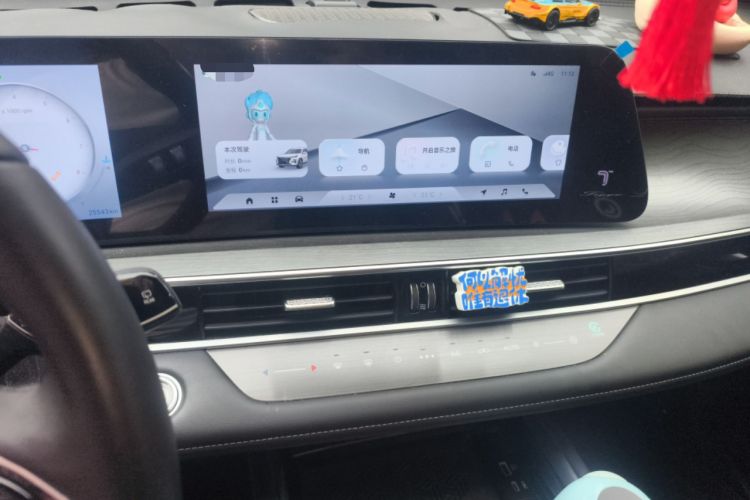 Used Chery Tiggo 8 PRO 2024 Champion Edition 290T Two-Wheel Drive Shining Version 7 Seats Audio And AC Panel