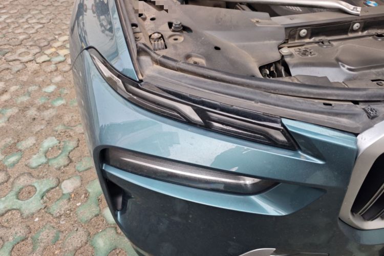 Used BMW X7 2023 xDrive40i Luxury Package with Leading Features