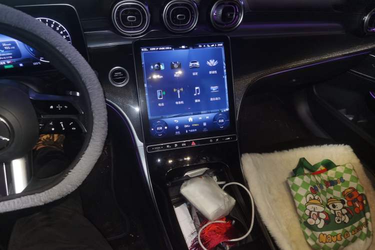 Used Mercedes-Benz C-Class New Energy 2024 C 350 eL Audio And AC Panel