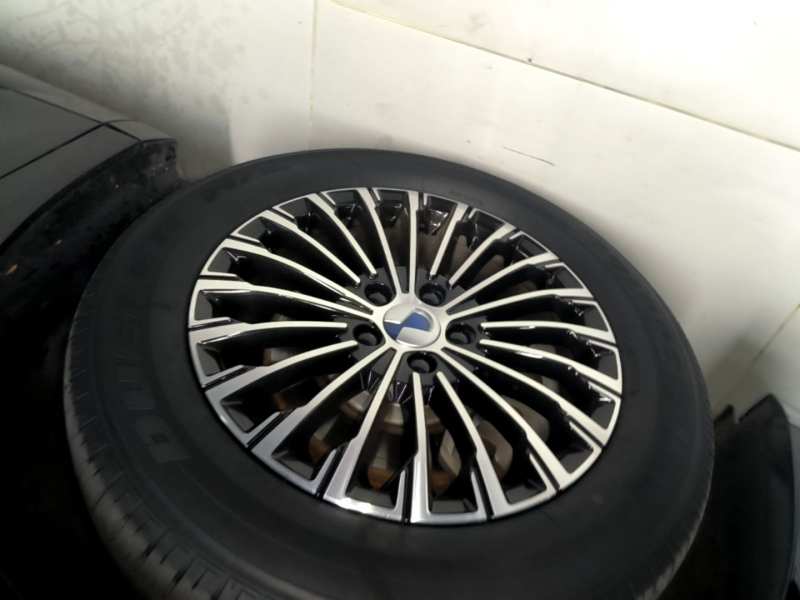 Used Denza D9 2022 DM-i 945 Luxury Model — 22