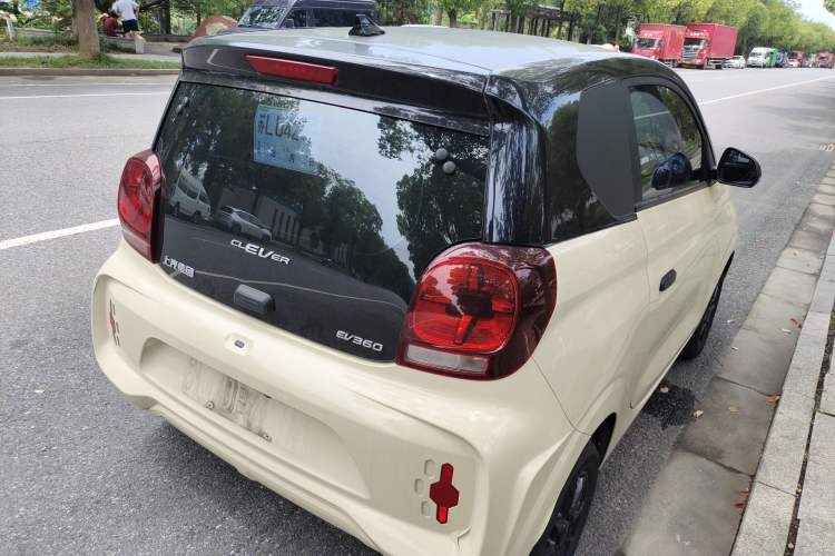 Used Roewe Clever 2022 311km QiQi BoBo Edition