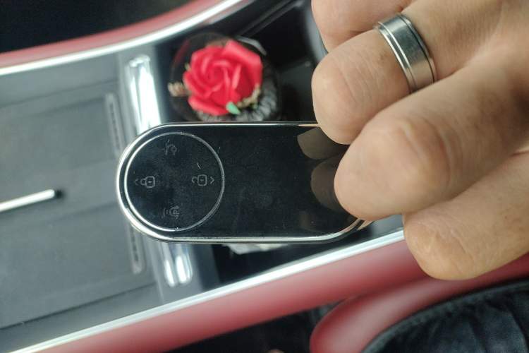 Used Hima Luxeed S7 2024 Pro Model Vehicle Key