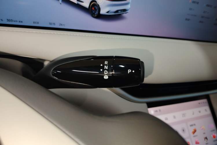 Used IM LS6 2025 Lingxi Intelligent Driving Edition Gear Lever