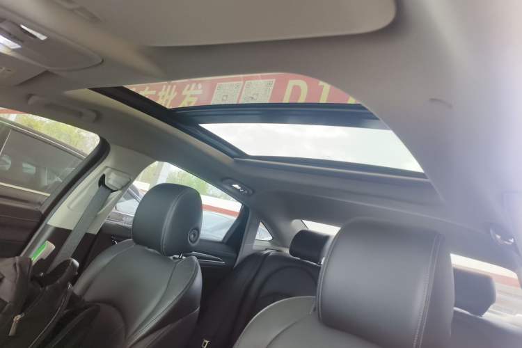 Used Buick LaCrosse 2021 652T Luxury Model Headliner