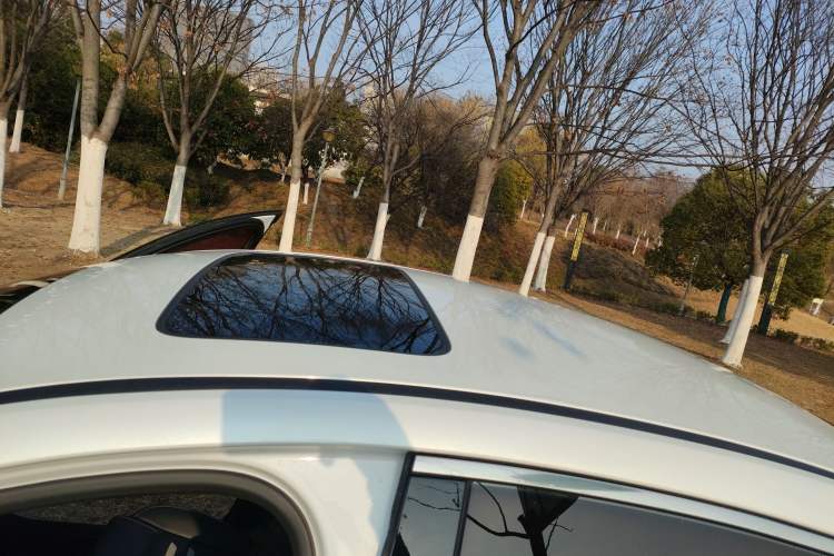 Used BYD Qin Pro 2019 Super Edition 1.5TI Automatic Smart Connect Brilliance Model China VI Standard