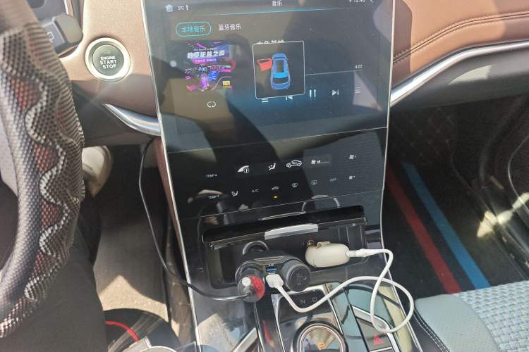 Used Sinotruk VGV U75PLUS 2021 2.0 TGDI Prestige Edition 7 Seats
