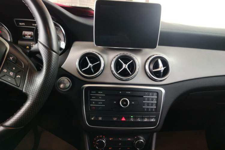 Used Mercedes-Benz GLA 2016 GLA 220 4MATIC Fashion Edition