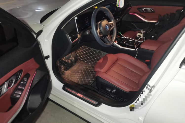 Used BMW i3 2022 eDrive 35 L Driver Seat