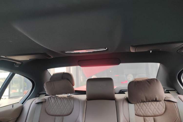 Used BMW 5 Series 2022 Restyled 525Li M Sport Package