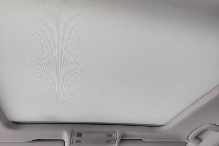 Used Volkswagen Tayron 2021 330TSI Two-Wheel Drive Luxury Smart Connectivity Version
