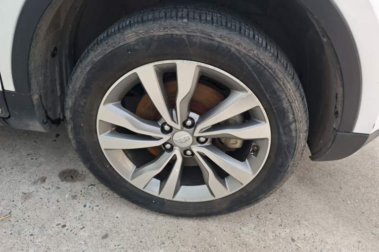 Used Geely Auto Emgrand X7 Sport 2016 1.8TD Automatic Smart Model Right Front Wheel Hub